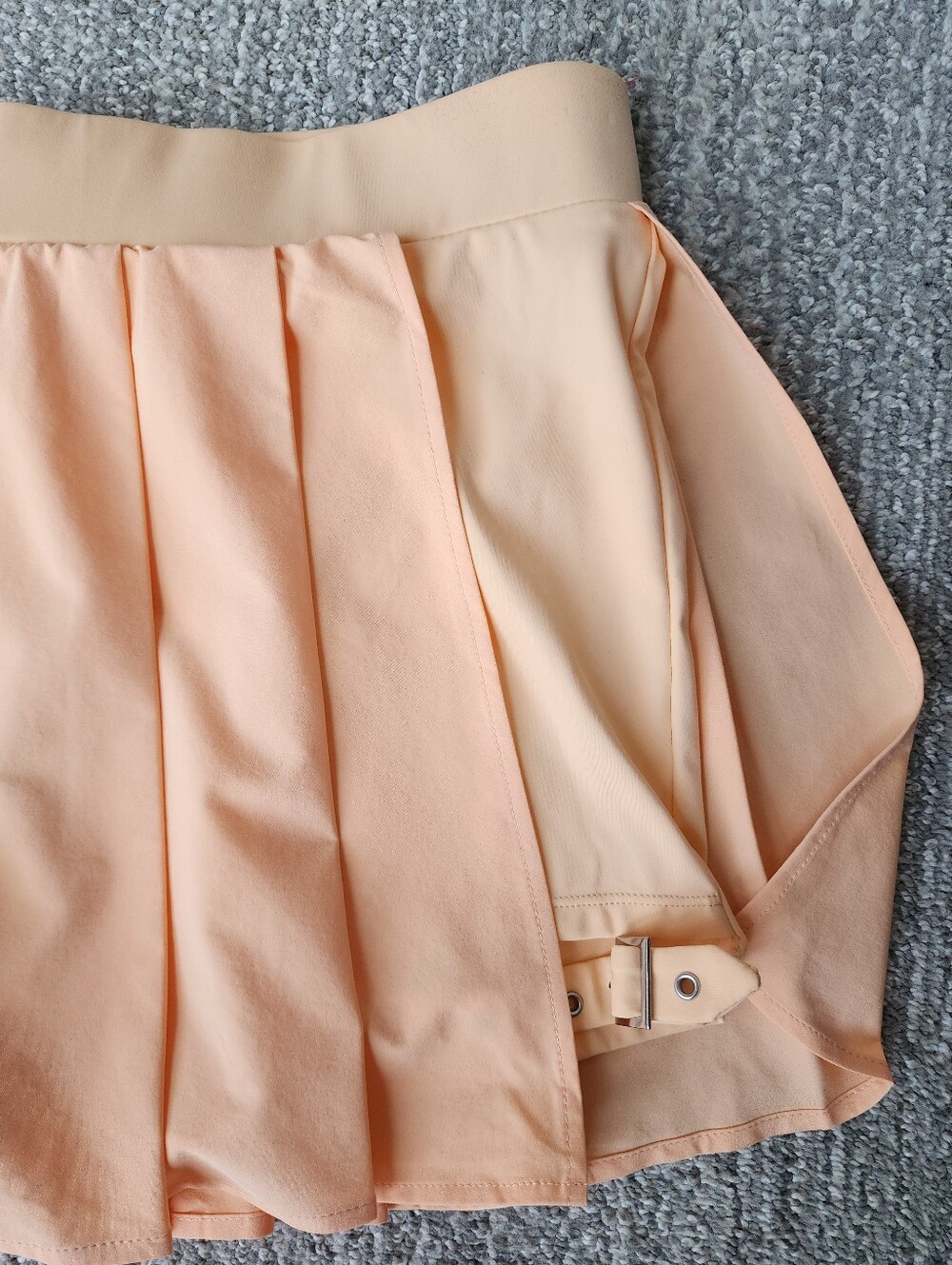 Halara Breezeful™ High Waisted Pleated 2-in-1 Pocket Adjustable Buckle Mini - Picture 10 of 13